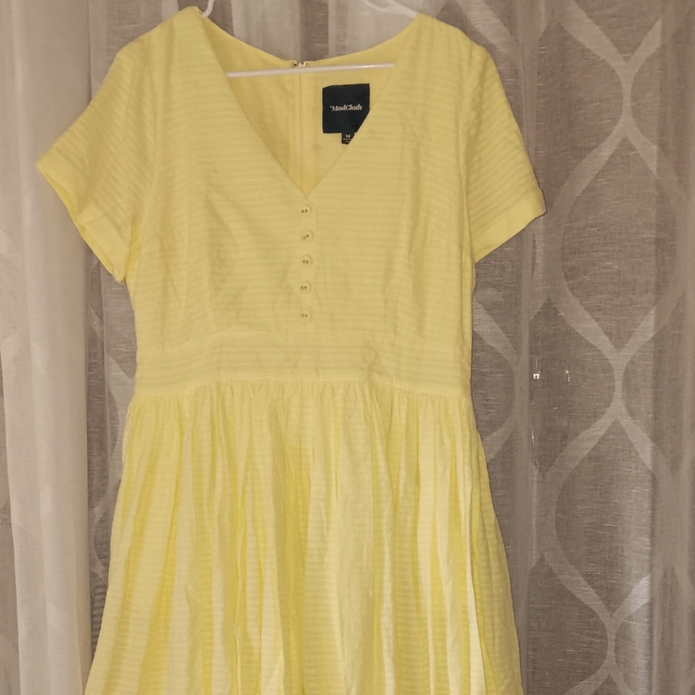 Modcloth Yellow V-Neck Short Sleeve Fit-and-Flare Dress